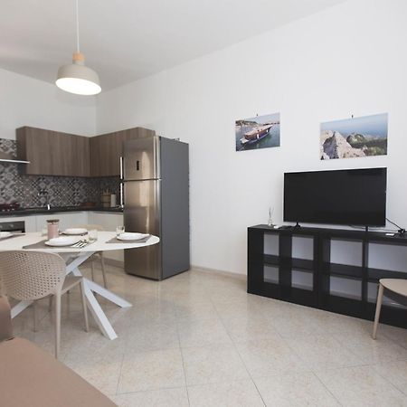 Brecchembe - Holiday Home In The Center Of Lacco Ameno Lacco Ameno  Luaran gambar