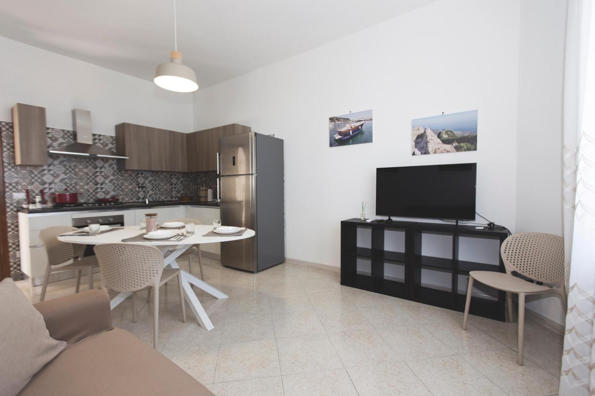 Brecchembe - Holiday Home In The Center Of Lacco Ameno Lacco Ameno  Luaran gambar